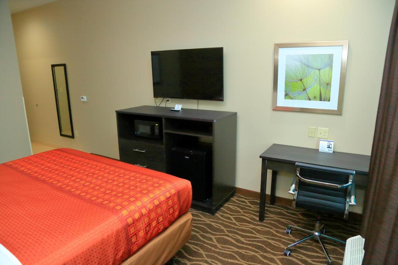 Americas Best Value Inn & Suites-Prairieville Exteriör bild