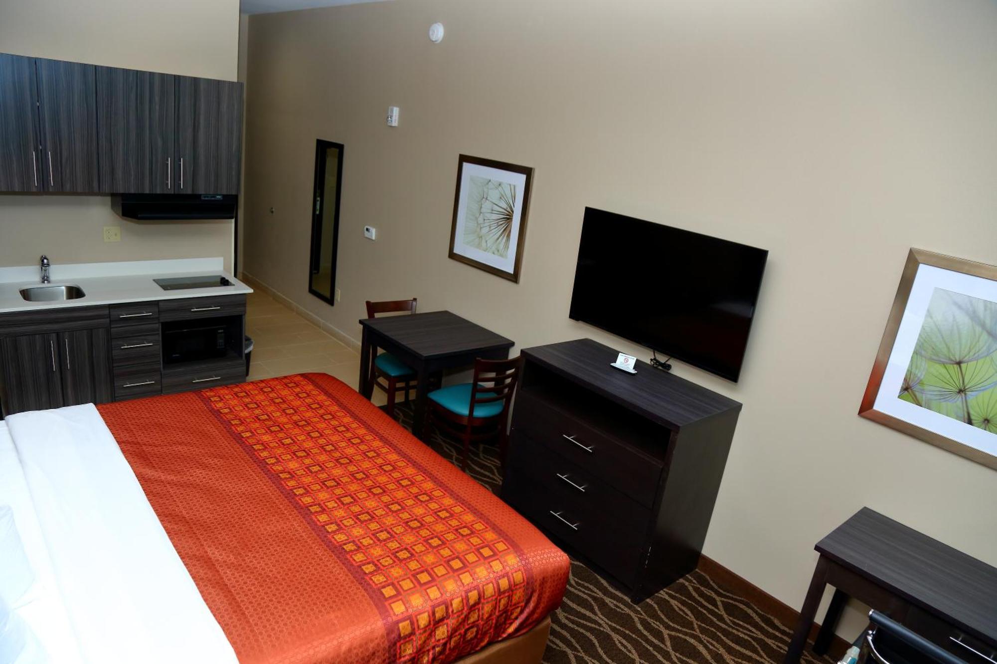 Americas Best Value Inn & Suites-Prairieville Exteriör bild