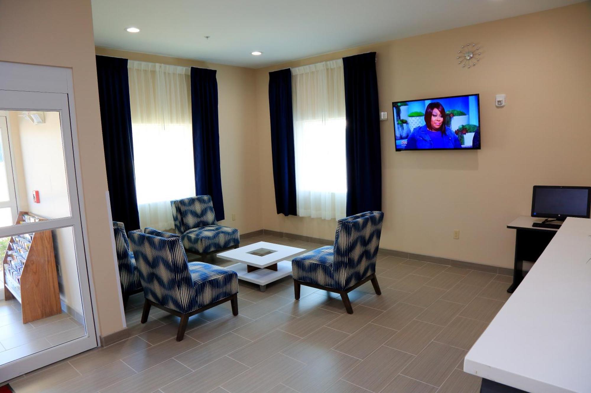 Americas Best Value Inn & Suites-Prairieville Exteriör bild