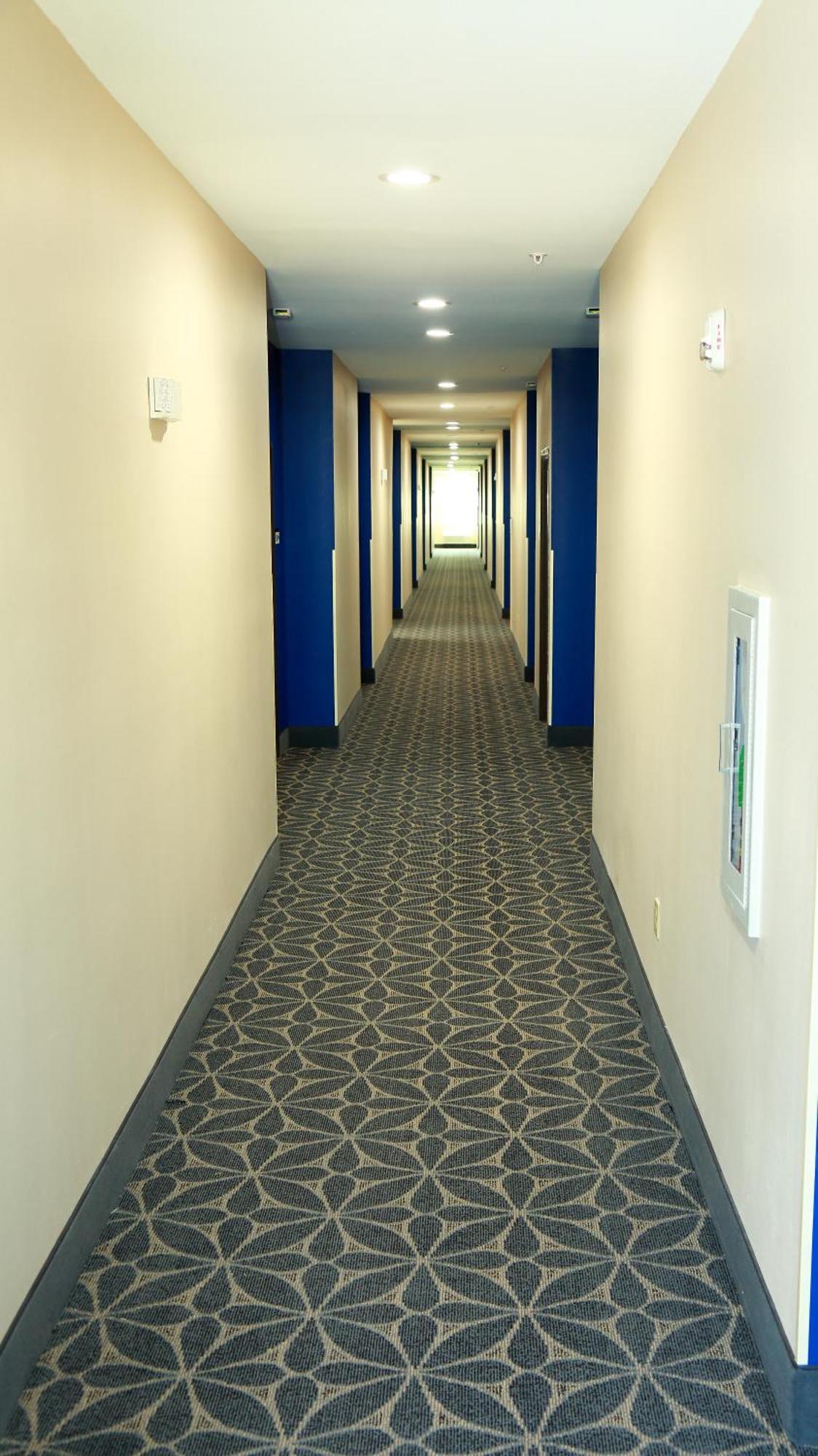 Americas Best Value Inn & Suites-Prairieville Exteriör bild