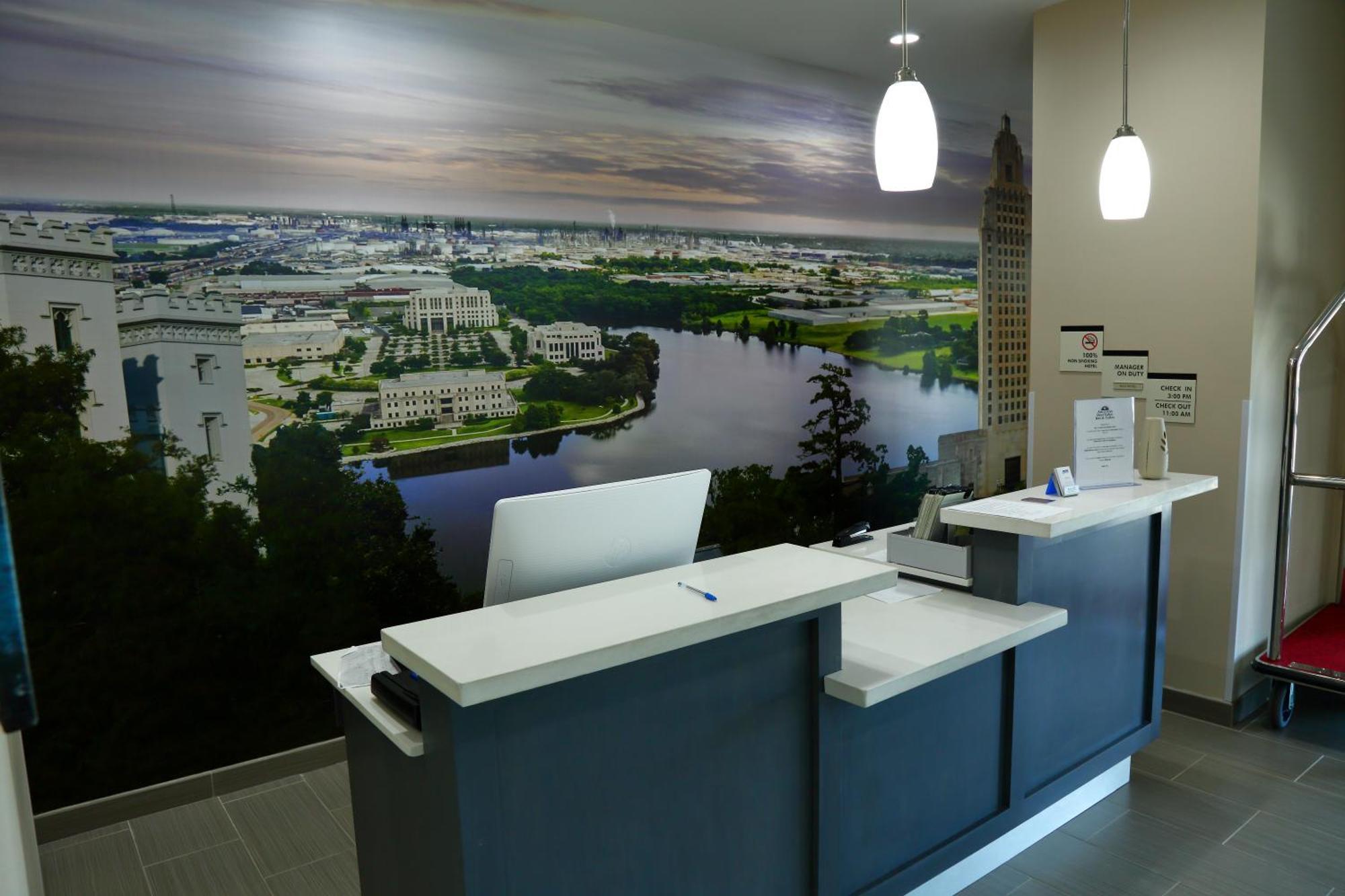 Americas Best Value Inn & Suites-Prairieville Exteriör bild